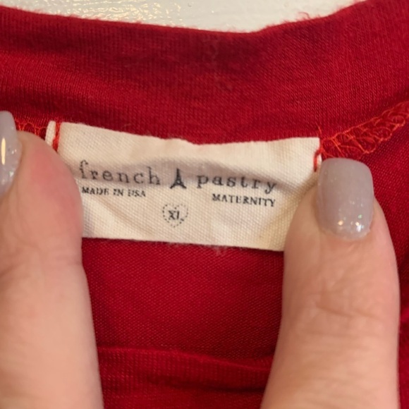 French‎ pastry maternity top perfect for Valentine’s Day! - Picture 3 of 4